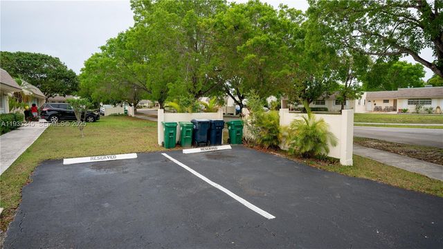 17252 SW 112th Pl 21243, Miami, FL 33157