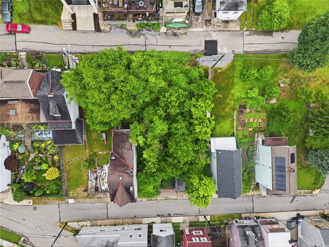 2712 Burham St, South Side, PA 15203