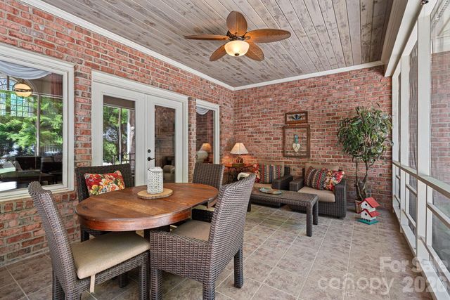 13621 Robert Walker Drive, Davidson, NC 28036