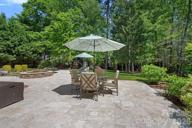 13621 Robert Walker Drive, Davidson, NC 28036