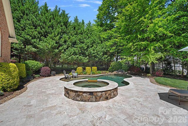 13621 Robert Walker Drive, Davidson, NC 28036