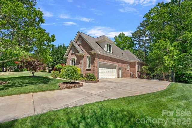 13621 Robert Walker Drive, Davidson, NC 28036