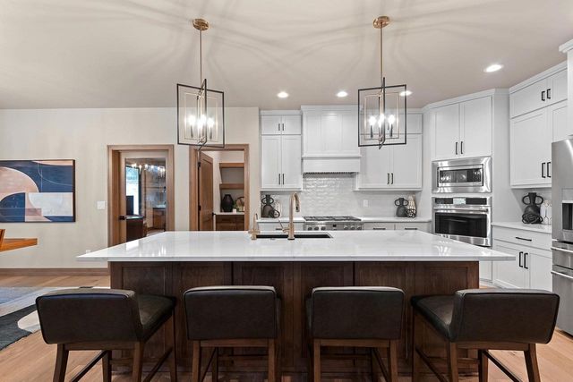 4093 HALF CROWN, De Pere, WI 54115