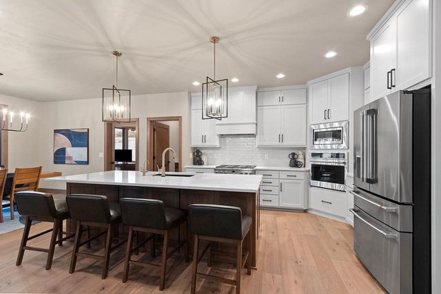 4093 HALF CROWN, De Pere, WI 54115