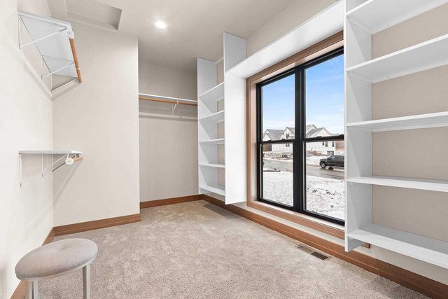 4093 HALF CROWN, De Pere, WI 54115