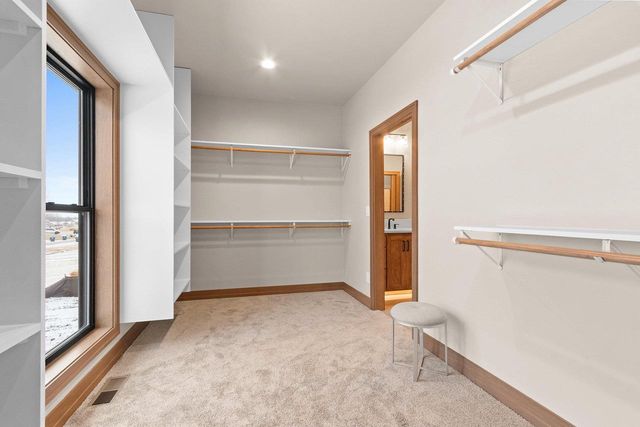 4093 HALF CROWN, De Pere, WI 54115