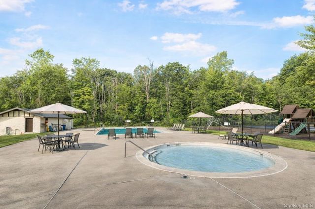 16 Carnaby Street A, Wappingers Falls, NY 12589