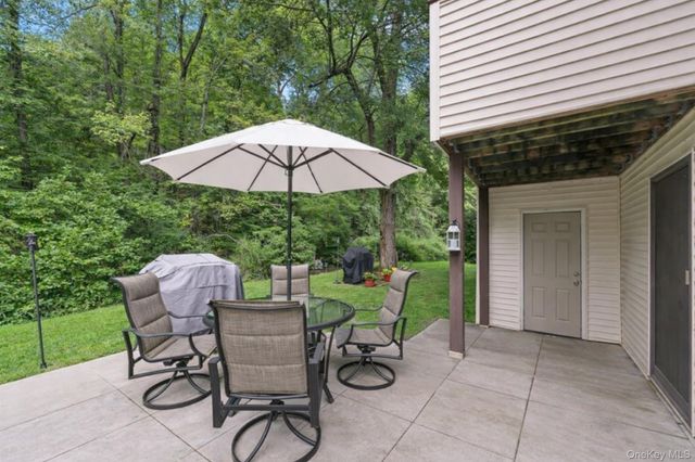 16 Carnaby Street A, Wappingers Falls, NY 12589