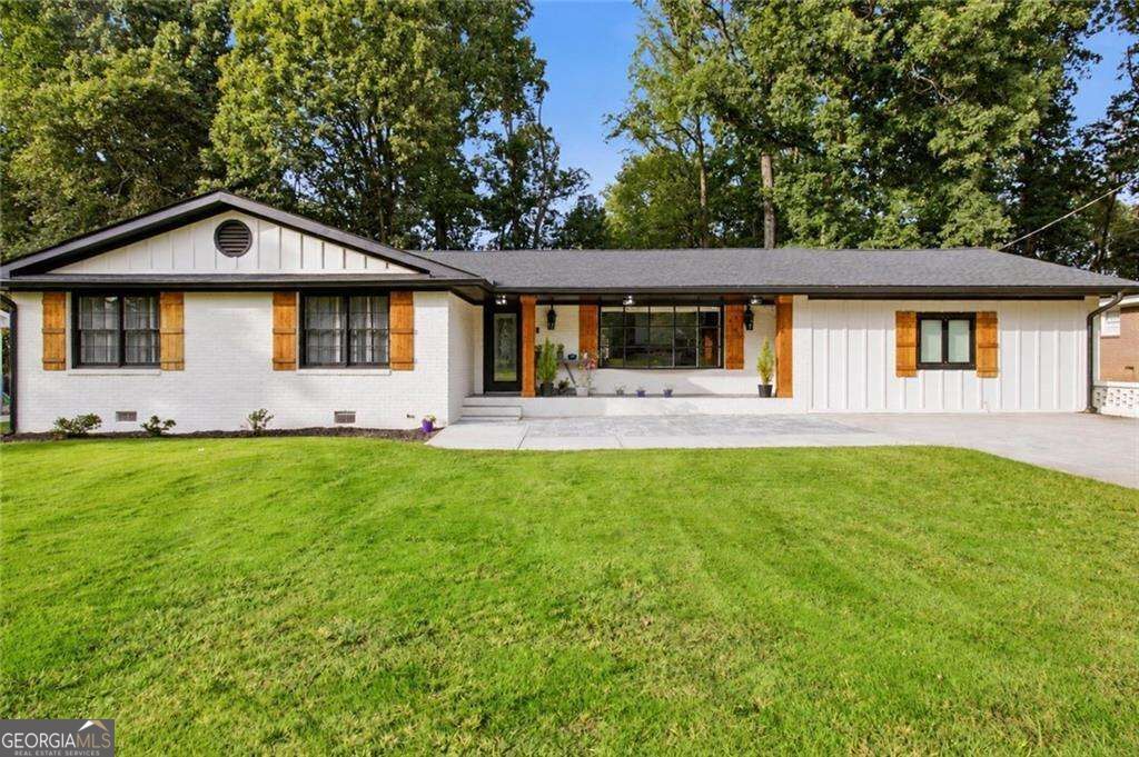261 Lendon Lane, Lawrenceville, GA 30043 — exterior