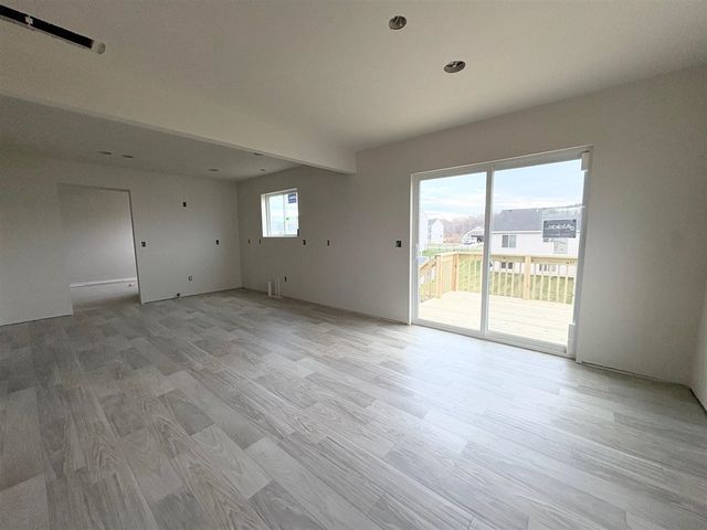 4249 Butternut Drive, Wayland, MI 49348