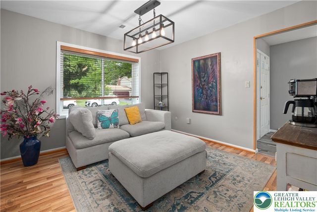 8138 Pheasant Run, Upper Macungie Twp, PA 18051