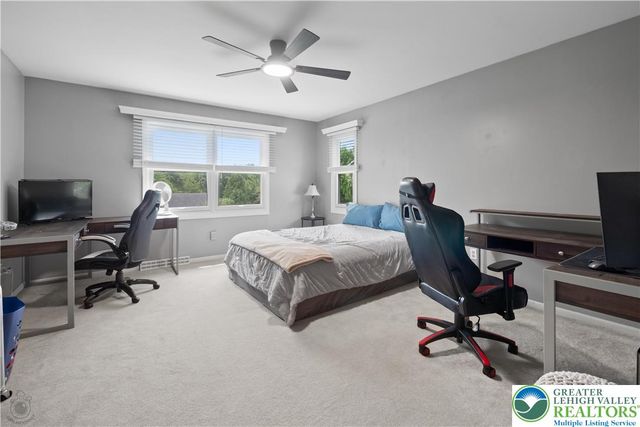 8138 Pheasant Run, Upper Macungie Twp, PA 18051
