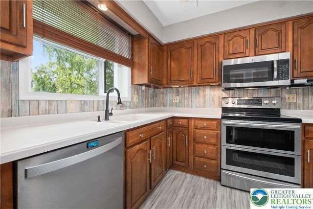 8138 Pheasant Run, Upper Macungie Twp, PA 18051