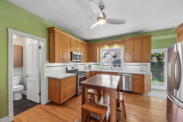 537 Ferdinand Avenue, Forest Park, IL 60130