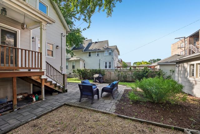 537 Ferdinand Avenue, Forest Park, IL 60130