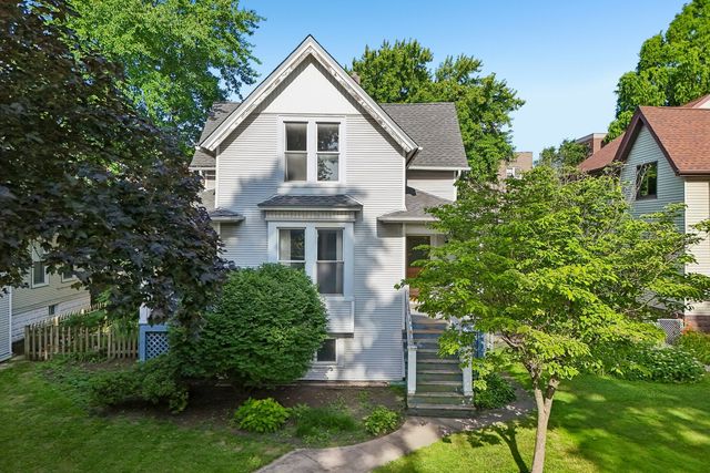 537 Ferdinand Avenue, Forest Park, IL 60130