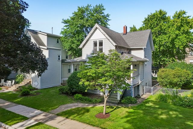 537 Ferdinand Avenue, Forest Park, IL 60130