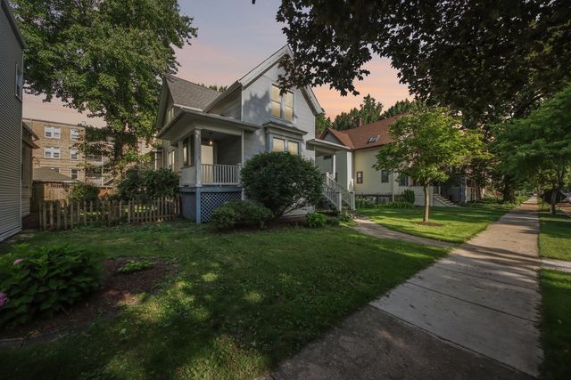 537 Ferdinand Avenue, Forest Park, IL 60130