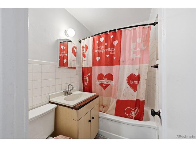 1356 Iola St, Aurora, CO 80010