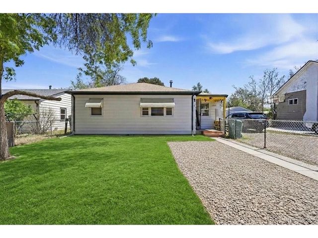 1356 Iola St, Aurora, CO 80010