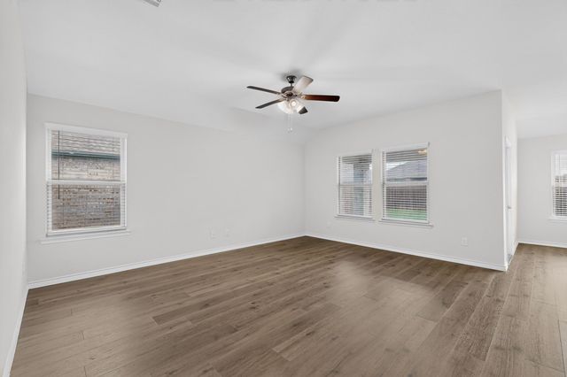 212 Goldfinch Drive, Caddo Mills, TX 75135