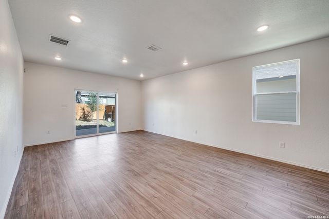 5719 Hematite Rim, San Antonio, TX 78222