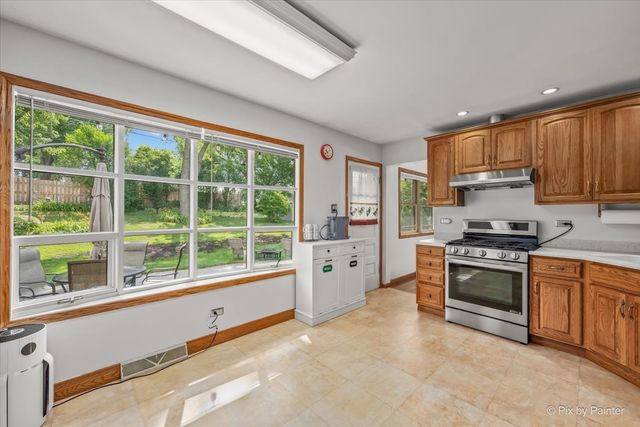 163 S Circle Avenue, Bloomingdale, IL 60108