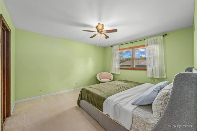 163 S Circle Avenue, Bloomingdale, IL 60108