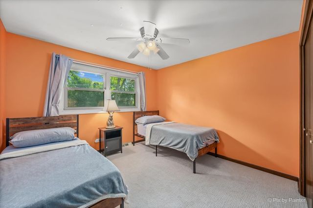 163 S Circle Avenue, Bloomingdale, IL 60108