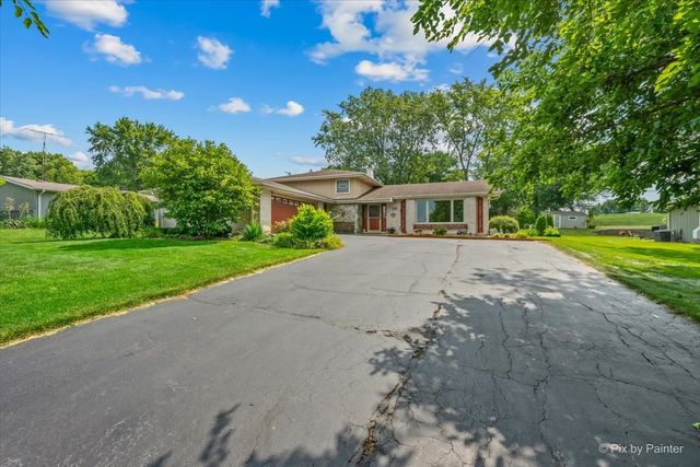 163 S Circle Avenue, Bloomingdale, IL 60108