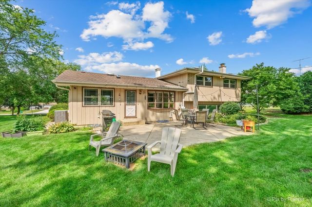163 S Circle Avenue, Bloomingdale, IL 60108