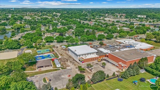 163 S Circle Avenue, Bloomingdale, IL 60108