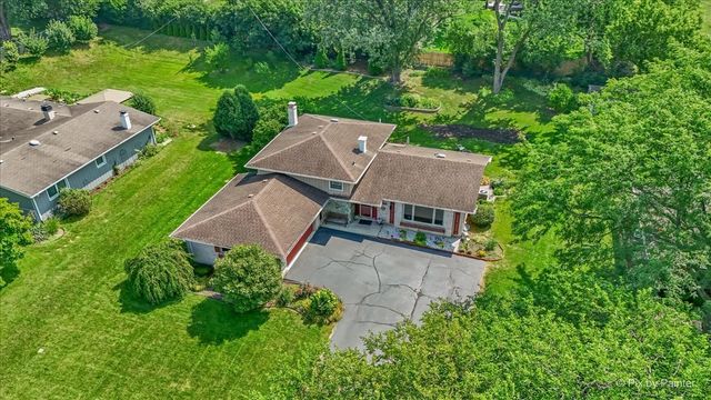163 S Circle Avenue, Bloomingdale, IL 60108
