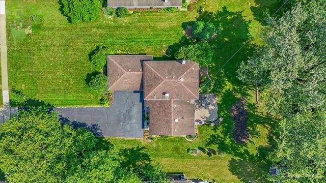 163 S Circle Avenue, Bloomingdale, IL 60108