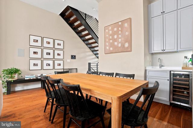 308 N 2ND ST, Philadelphia, PA 19106