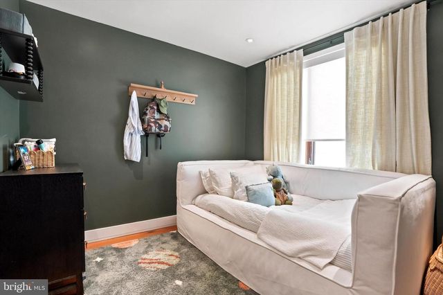 308 N 2ND ST, Philadelphia, PA 19106