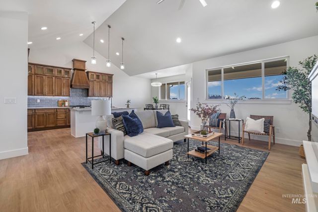 3679 E 3735 N, Kimberly, ID 83341