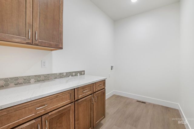 3679 E 3735 N, Kimberly, ID 83341