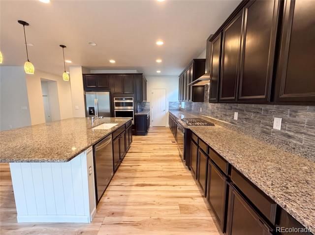 18402 W 93rd Place, Arvada, CO 80007