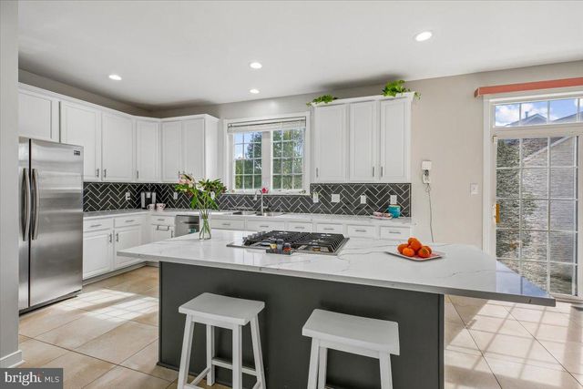 10610 OUTPOST DR, North Potomac, MD 20878
