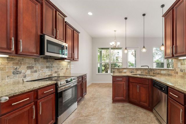 8223 NW 53RD STREET, Gainesville, FL 32653