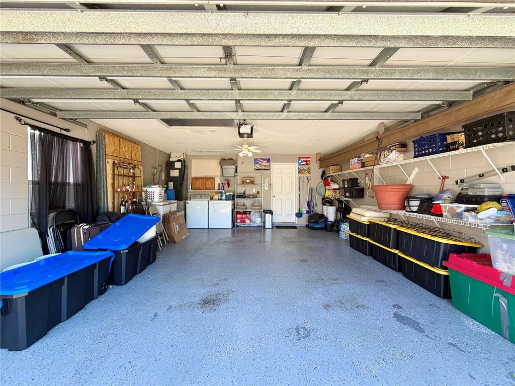 Image 19 of property listing at 530 FINCH LANE, Kissimmee, FL 34759