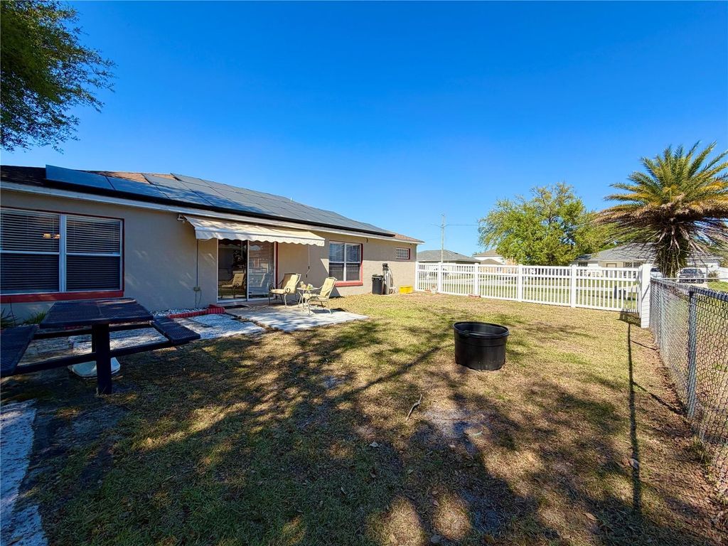 Image 24 of property listing at 530 FINCH LANE, Kissimmee, FL 34759