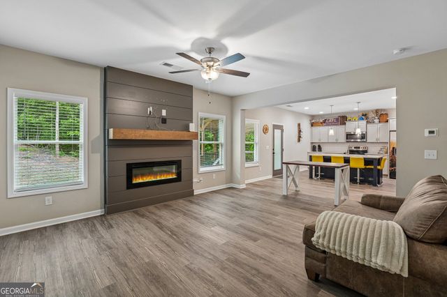 119 Landon Drive, Whitesburg, GA 30185