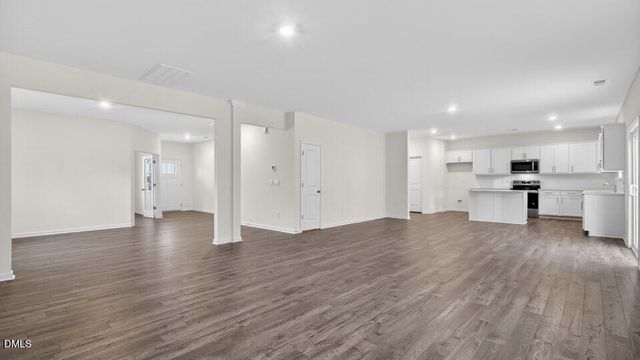 3057 Platinum Circle, West End, NC 27376