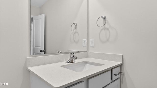 3057 Platinum Circle, West End, NC 27376