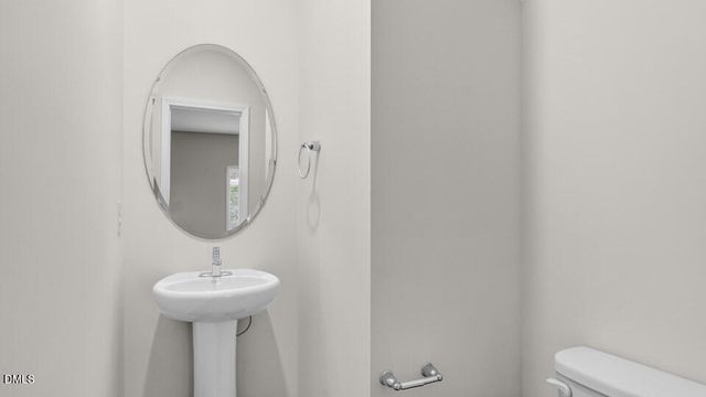 3057 Platinum Circle, West End, NC 27376