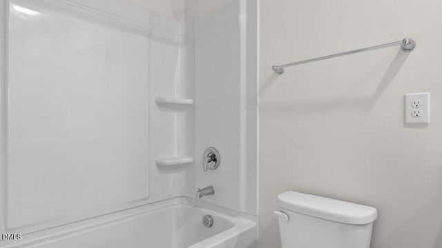 3057 Platinum Circle, West End, NC 27376