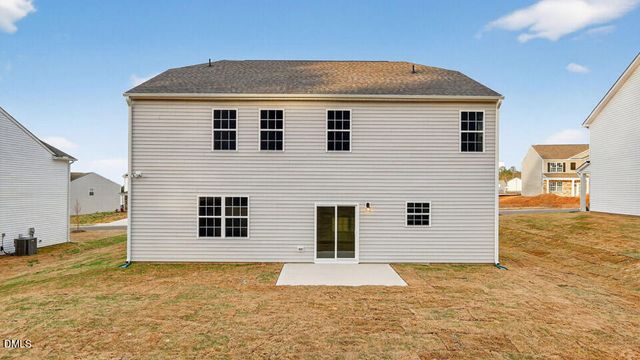 3057 Platinum Circle, West End, NC 27376