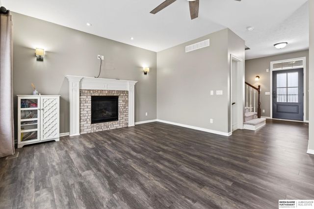 8524 Kilpatrick Parkway, Bennington, NE 68007